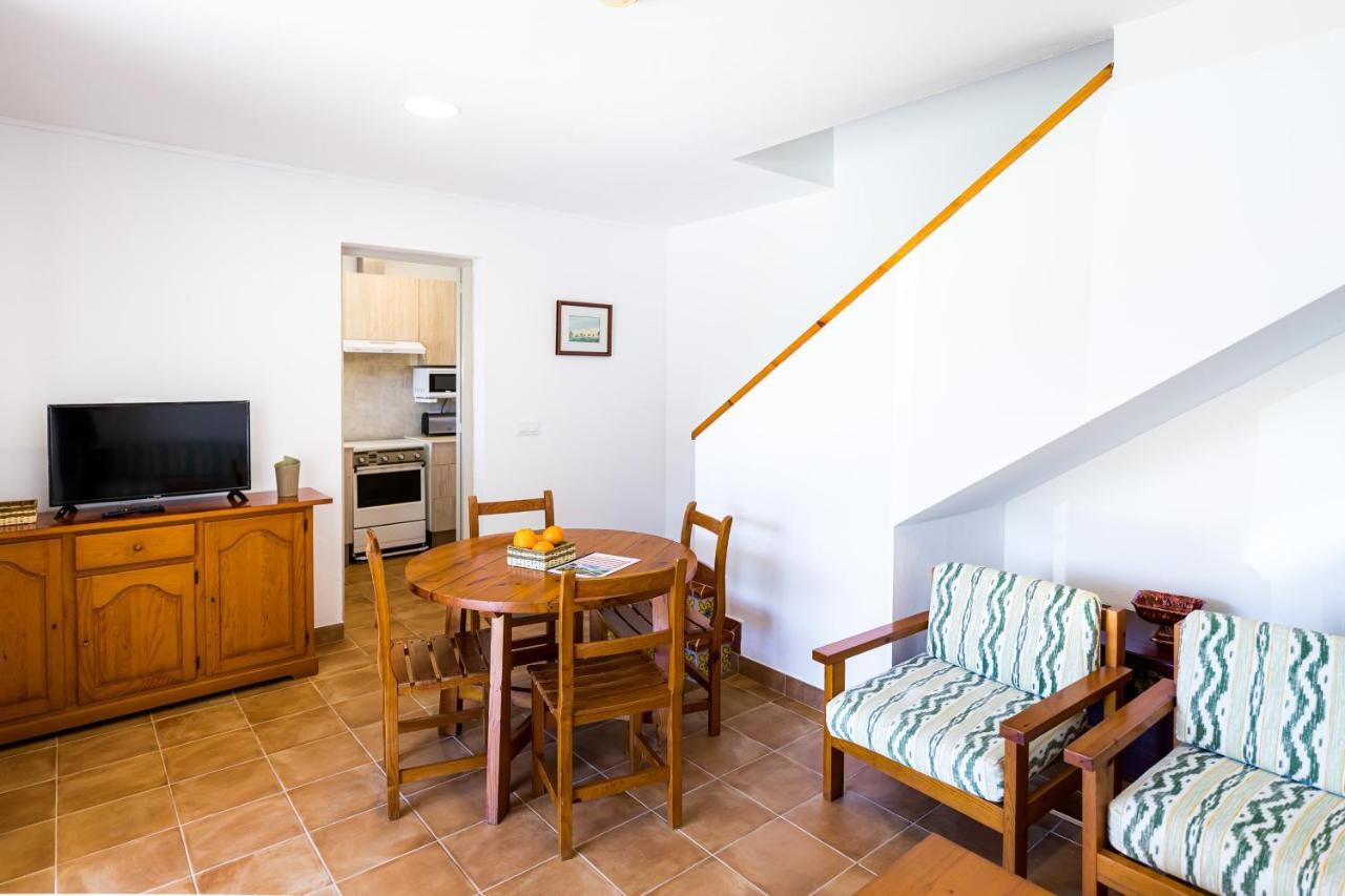Apartamentos Arenal Playa Punta Grossa ภายนอก รูปภาพ